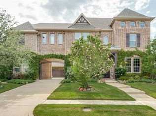 4648 Bronco Blvd, Carrollton, TX 75010