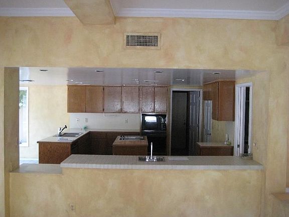 3rd image of 2830 N Calle Ladera