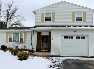4150 Rancho Park Dr, Liverpool, NY 13090