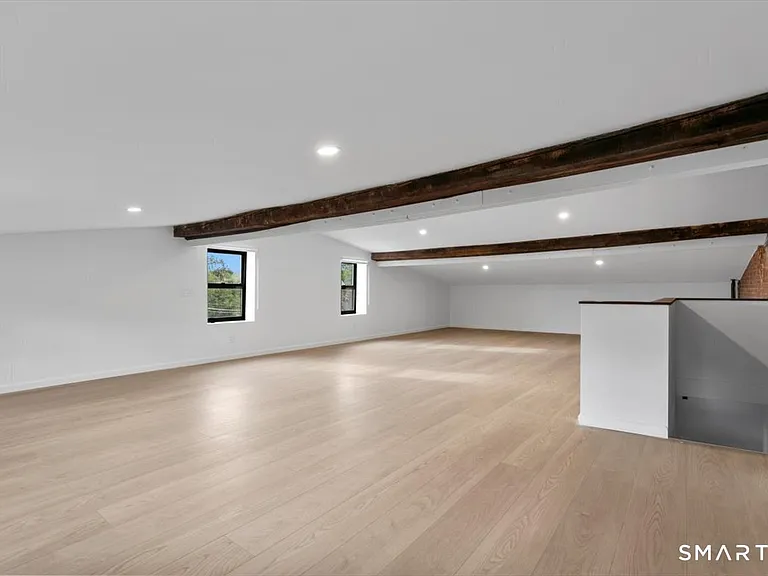 46 Trumbull St #3 — Photo 20