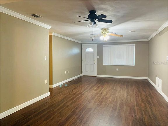 3rd image of 1109 Dartmouth Dr