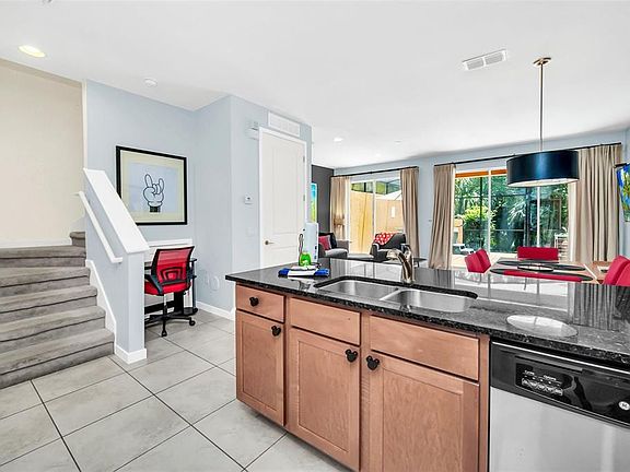 4th image of 2607 Corvette Ln