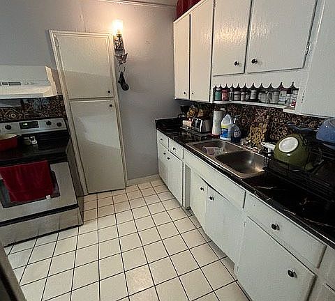 5th image of 817 Longfellow Blvd