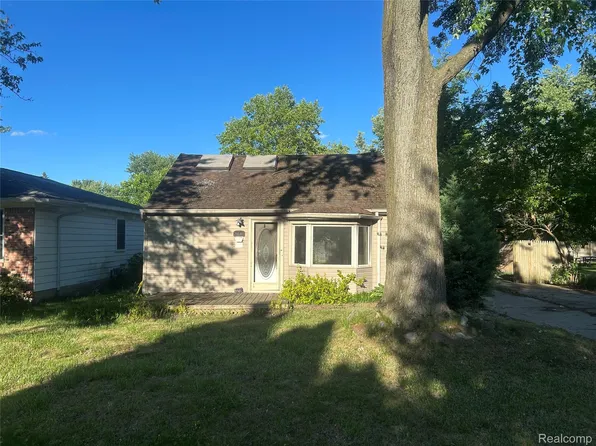 21640 Jacksonville St, Farmington Hills, MI 48336