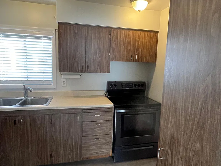 78 F St #3 — Photo 8