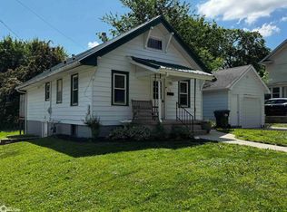 114 S 19th St, Clarinda, IA 51632