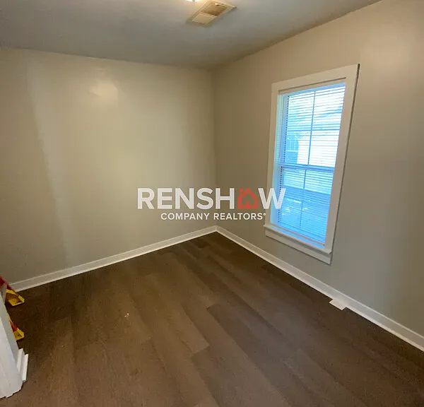 218 Stadium St — Photo 9