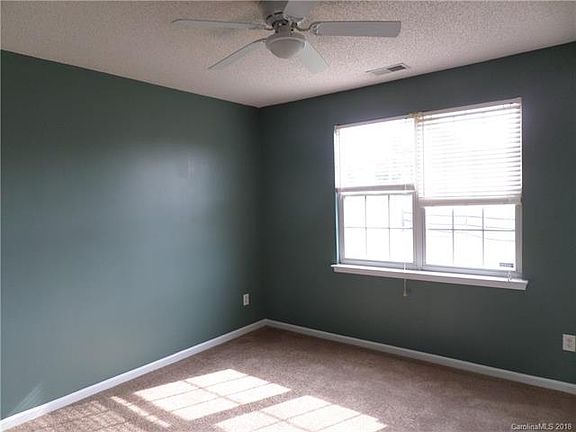 5th image of 6921 Murray Grey Ln