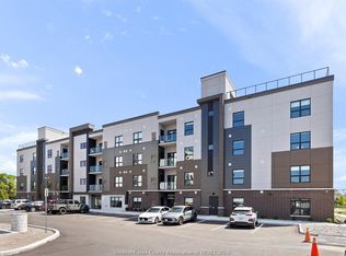 5895 Ellis St #102, Lasalle, ON N9H 0A3