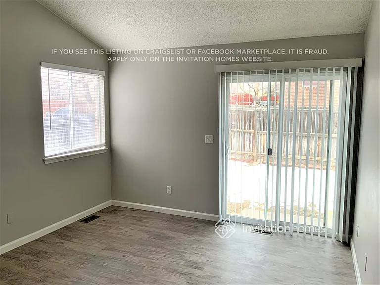 12191 Niagara Ct — Photo 6