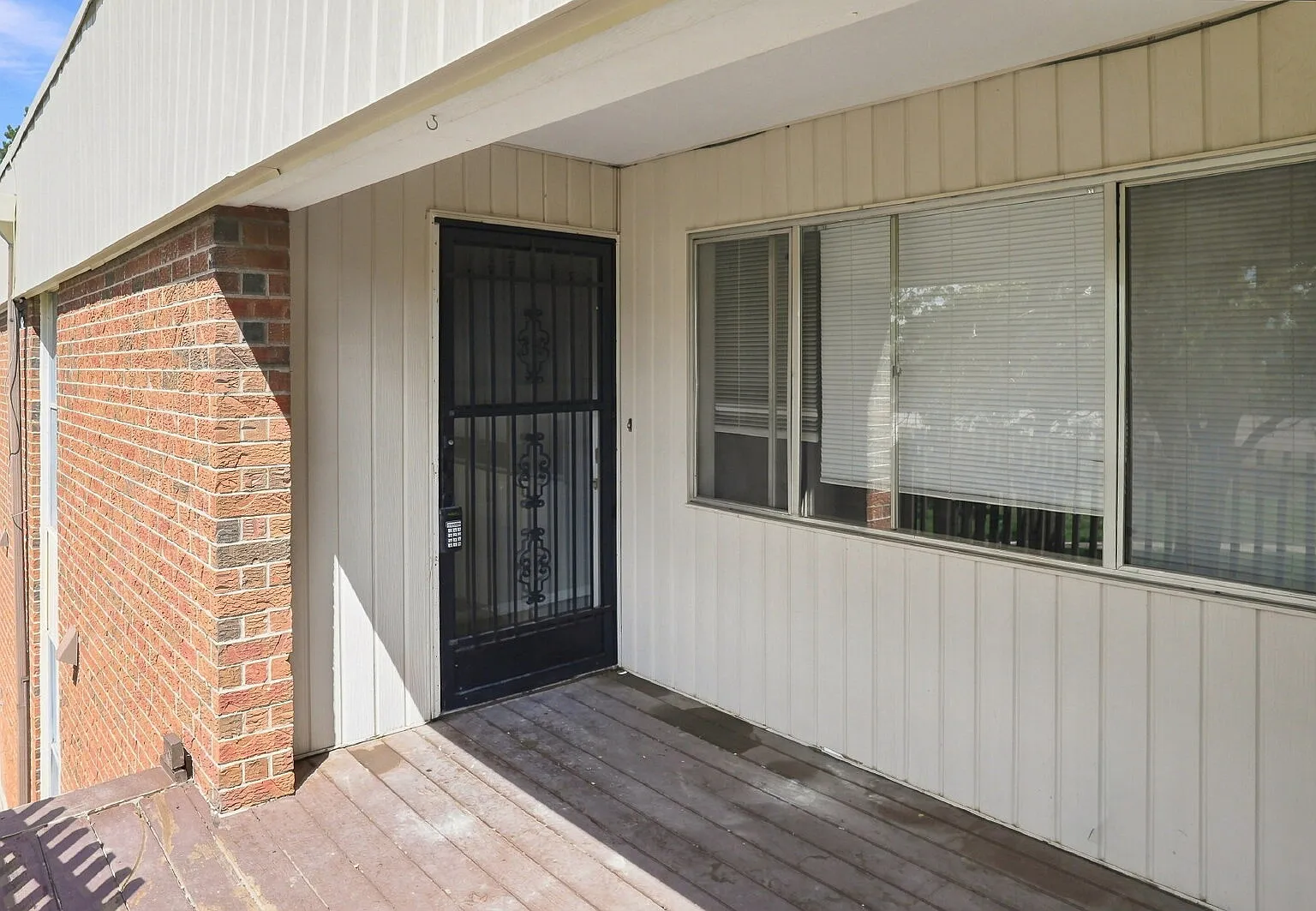 3663 S Sheridan Blvd — Photo 4