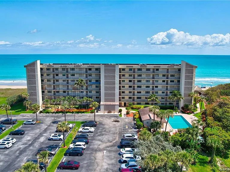 10310 S Ocean Dr #PENTHOUSE — Photo 32