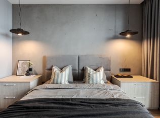 255 W 1st St #401, North Vancouver, BC