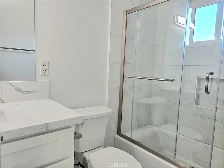 24223 Ambassador Pl — Photo 17