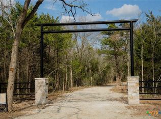 12344 Red Hill Rd, Hearne, TX 77859