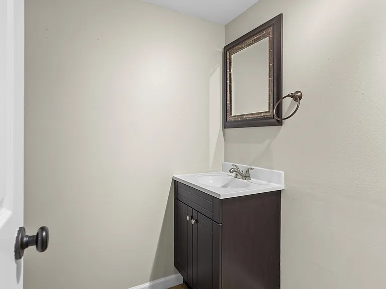 1181 Rue La Ville Walk — Photo 11