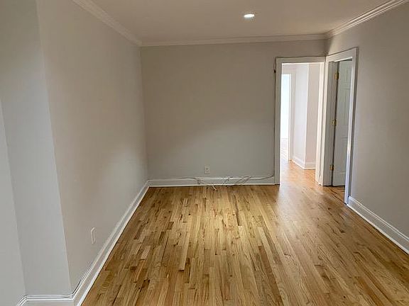3rd image of 312 Main St APT 1