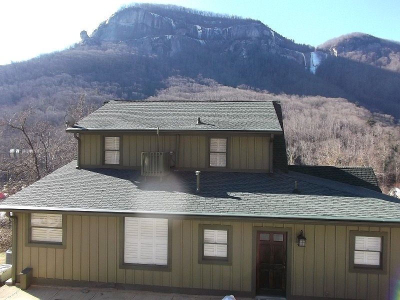 2nd image of 488 Main St