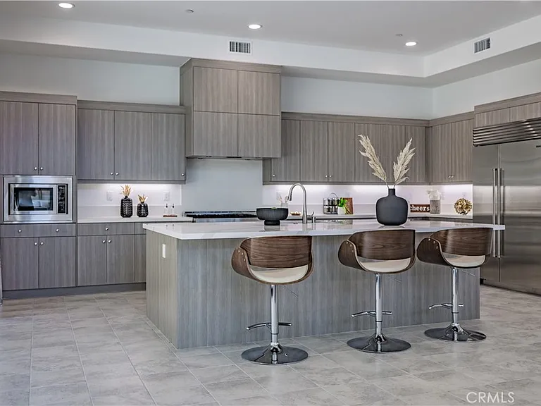 20337 W Aberdeen Ln — Photo 31