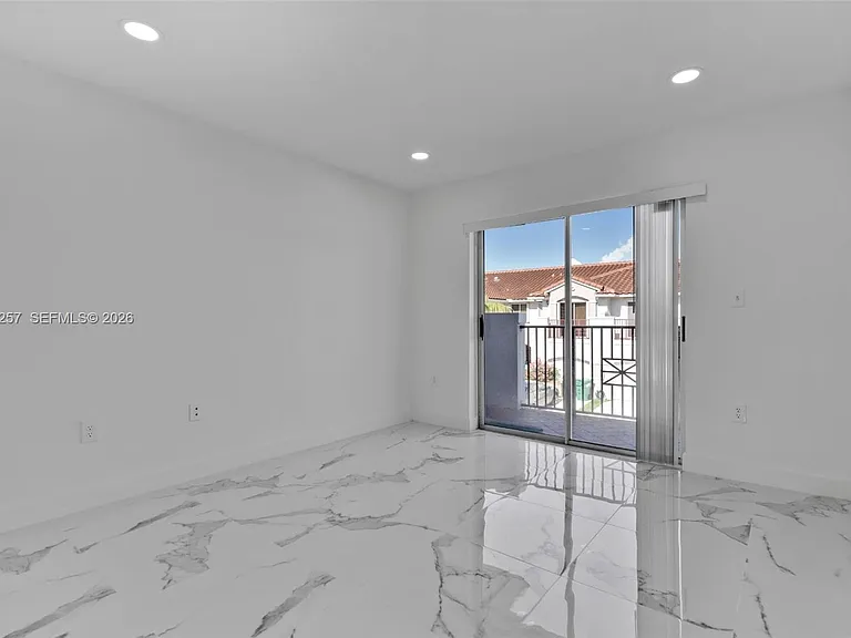 10245 SW 154th Pl #O — Photo 18