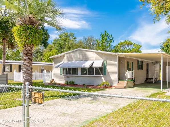 7104 S Sesame Street Ter, Homosassa, FL 34446