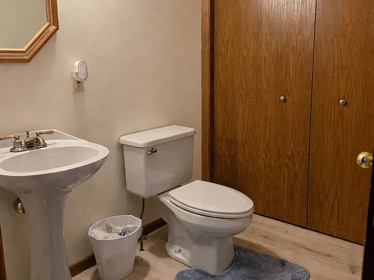 5849 Woodland Dr — Photo 13
