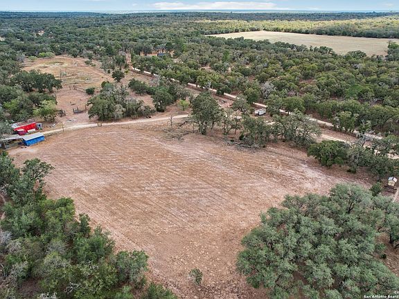 5th image of 3001 Curry