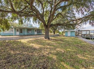 195 Carmel Dr, Sandia, TX 78383