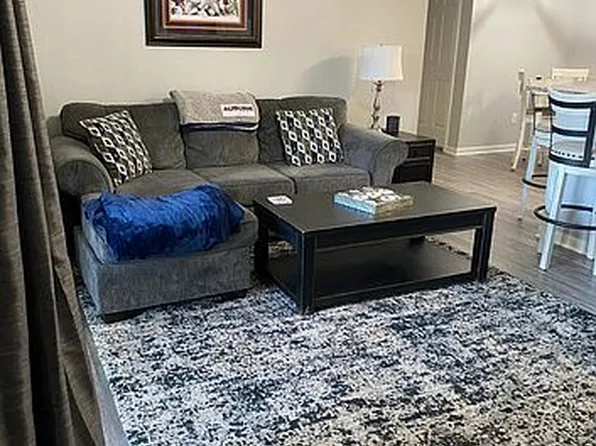 447 W Longleaf Dr APT 1111, Auburn, AL 36832