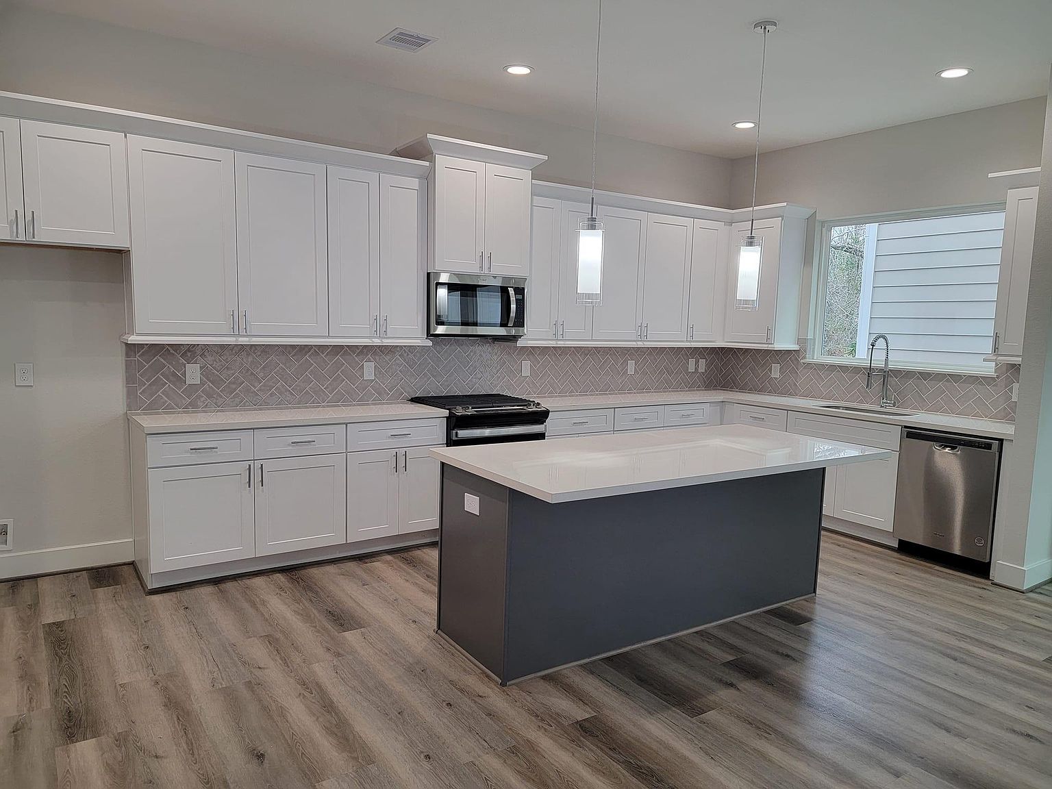 2524 Creston Ave #2B, Bronx, NY 10468 | Zillow