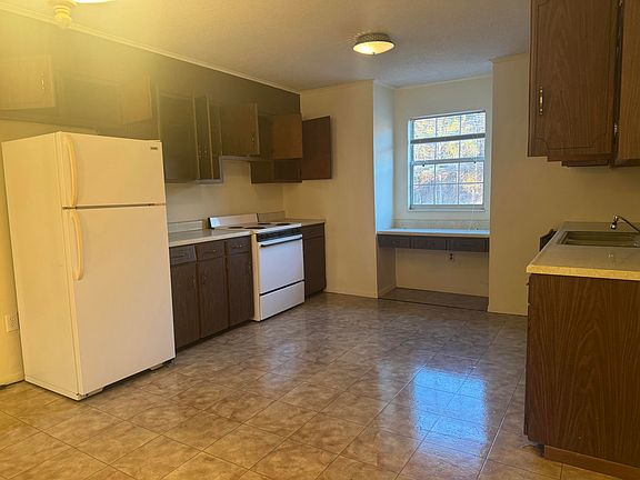 5th image of 535 Highway 309 APT 3