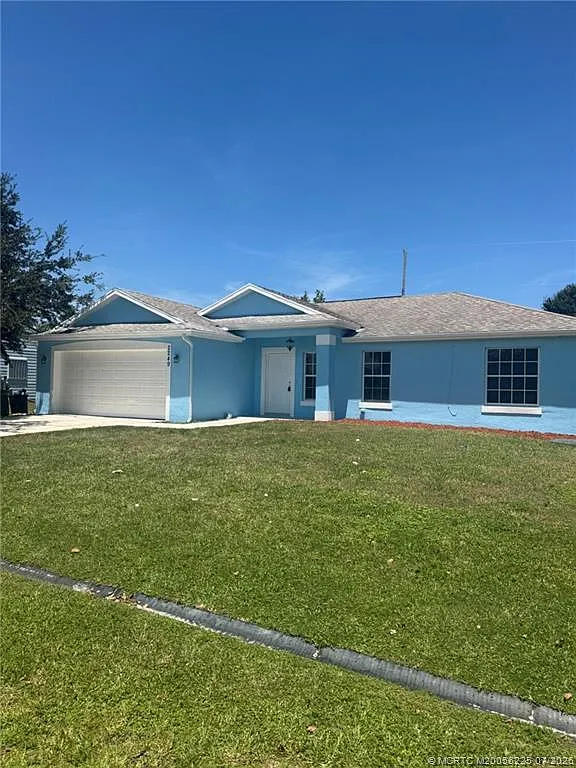 3 bed, 2.0 bath, 1410 sqft, $2,300 — Photo 1