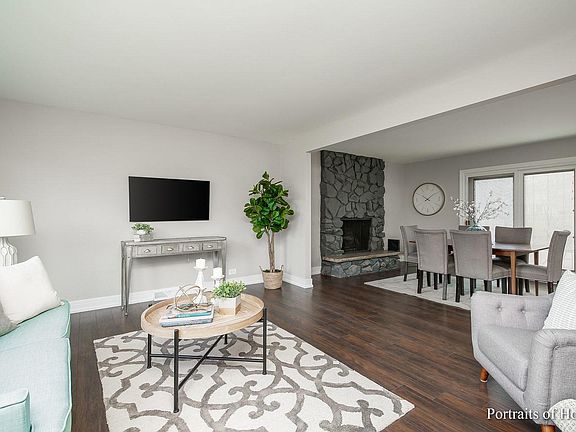 3rd image of 1544 S Garden St