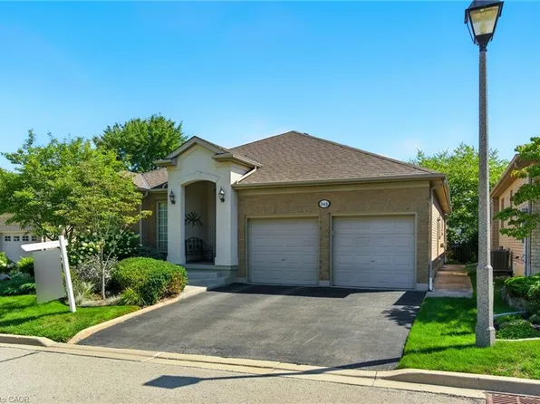 345 Southcote Rd, Hamilton, ON L9G 5C4