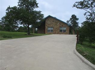 236 Makaha Dr, Bastrop, TX 78602