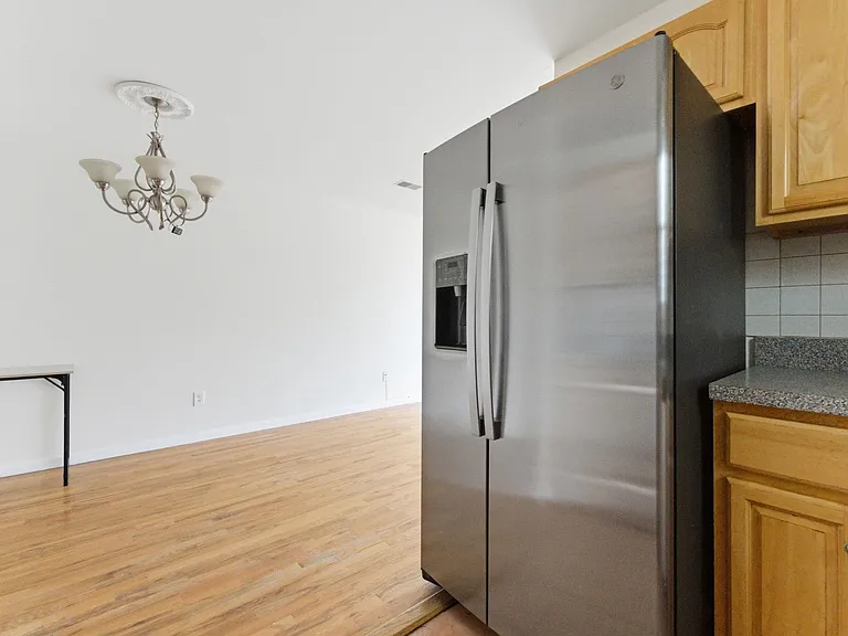 46 Armstrong Ave #2 — Photo 6