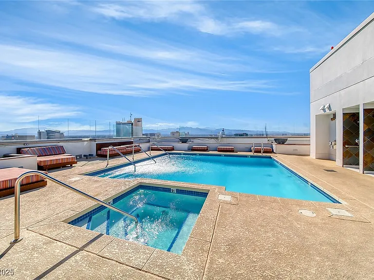 150 Las Vegas Blvd #1803 — Photo 45