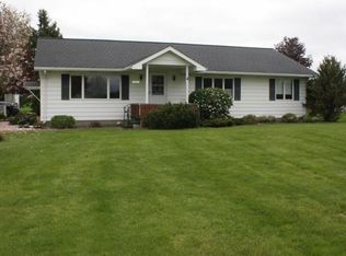 6695 Clifford Rd, Marlette, MI 48453