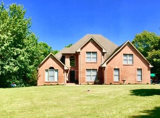 928 Seven Mile Ferry Rd, Clarksville, TN 37040