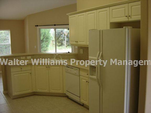 5th image of 43 Whispering Pine Dr