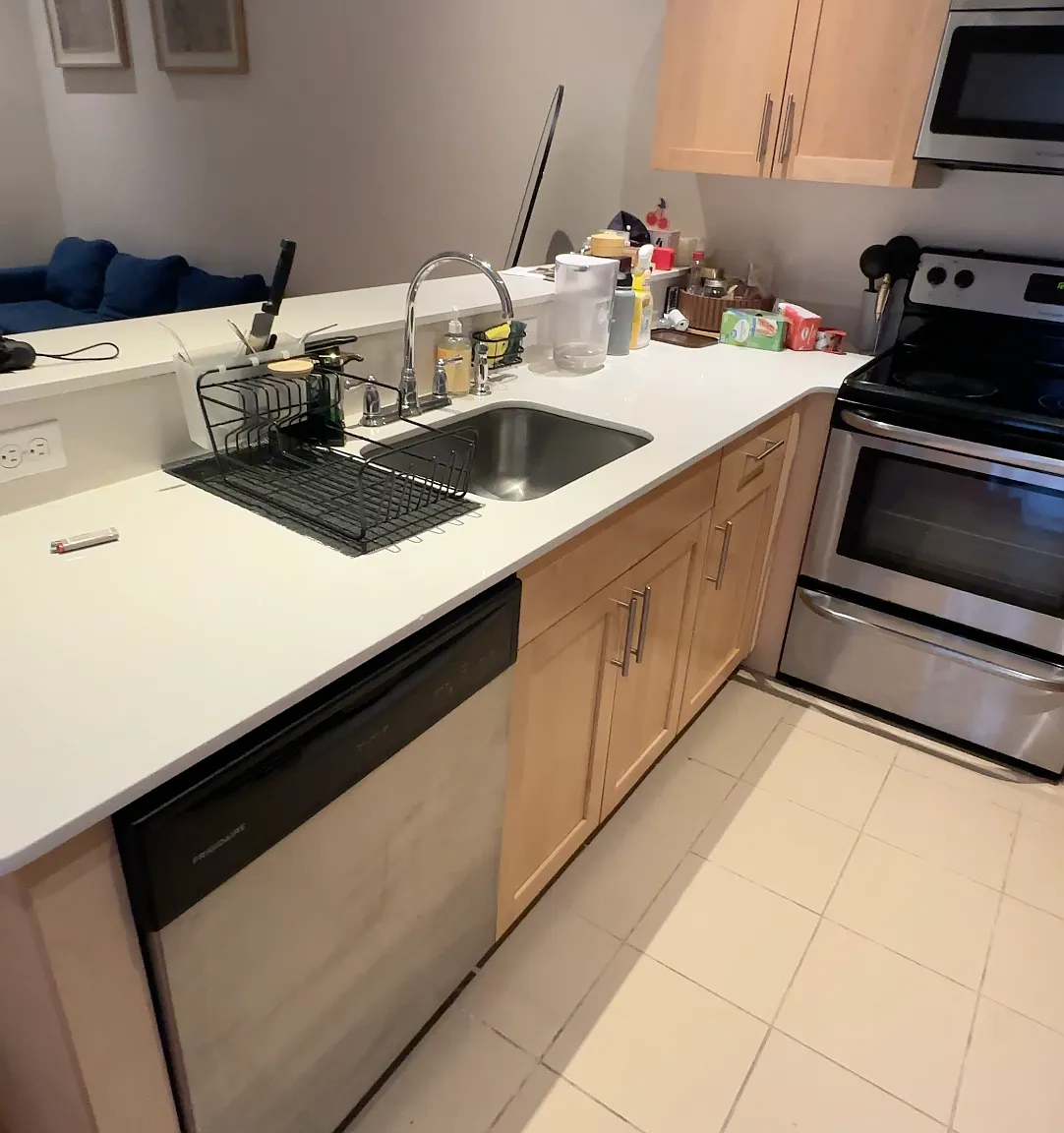 1 bed, $3,200 — Photo 3