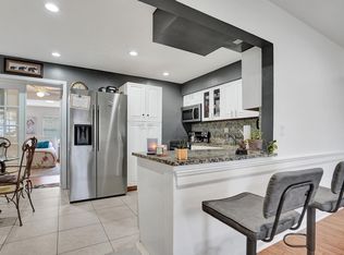 415 W Palm St, Lantana, FL 33462