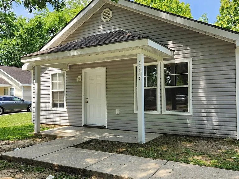 5553 Banyan Ct — Photo 1