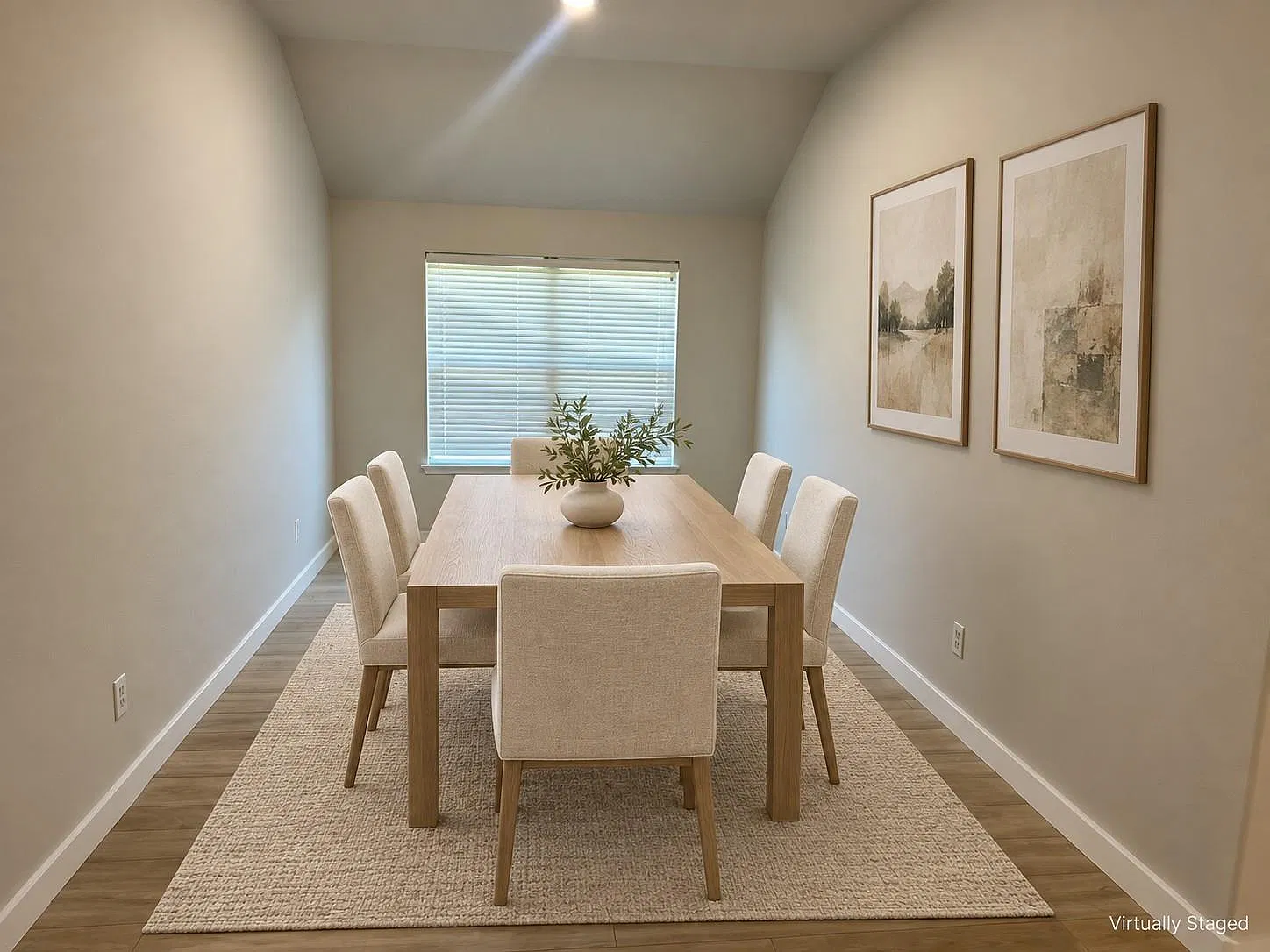 3 bed, 1888 sqft, $1,700 — Photo 4