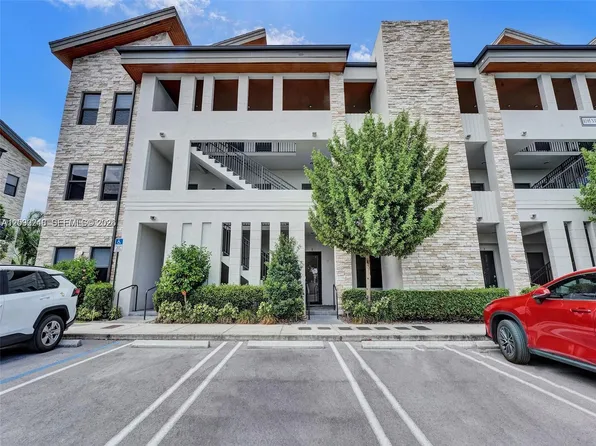8195 NW 104th Ave #2, Doral, FL 33178