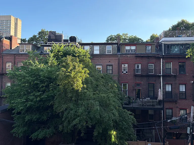 the building behind you