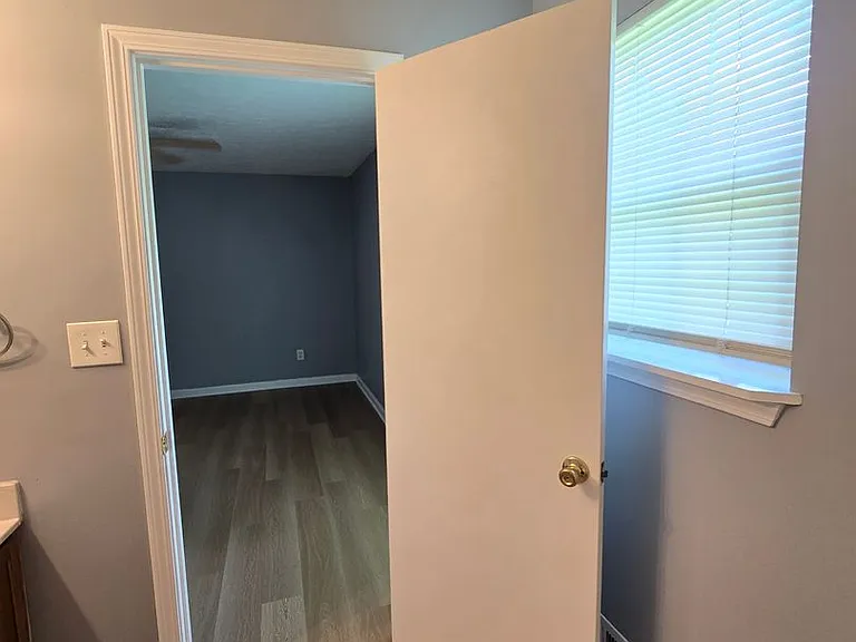 3706 Locust Ave — Photo 24