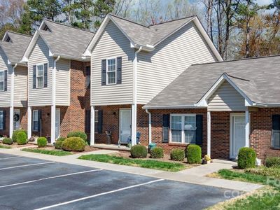 1100 22nd St NE APT 502, Hickory, NC, 28601