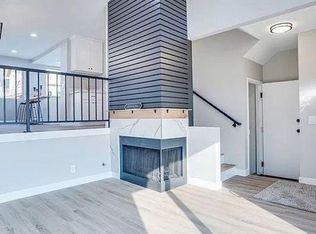 27912 Lost Springs Rd, Canyon Country, CA 91387