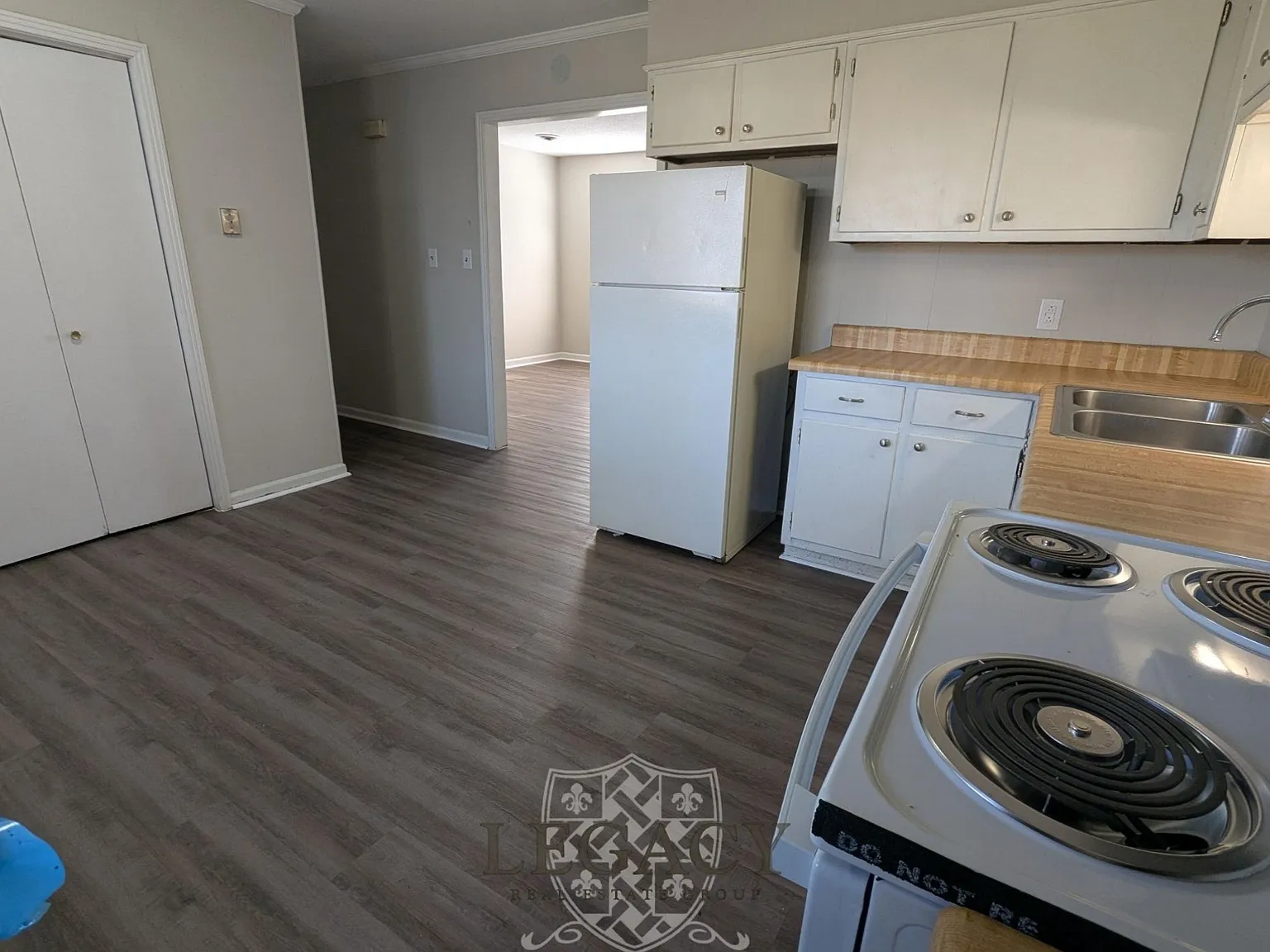 413 Shawnee Drive - 1 — Photo 2